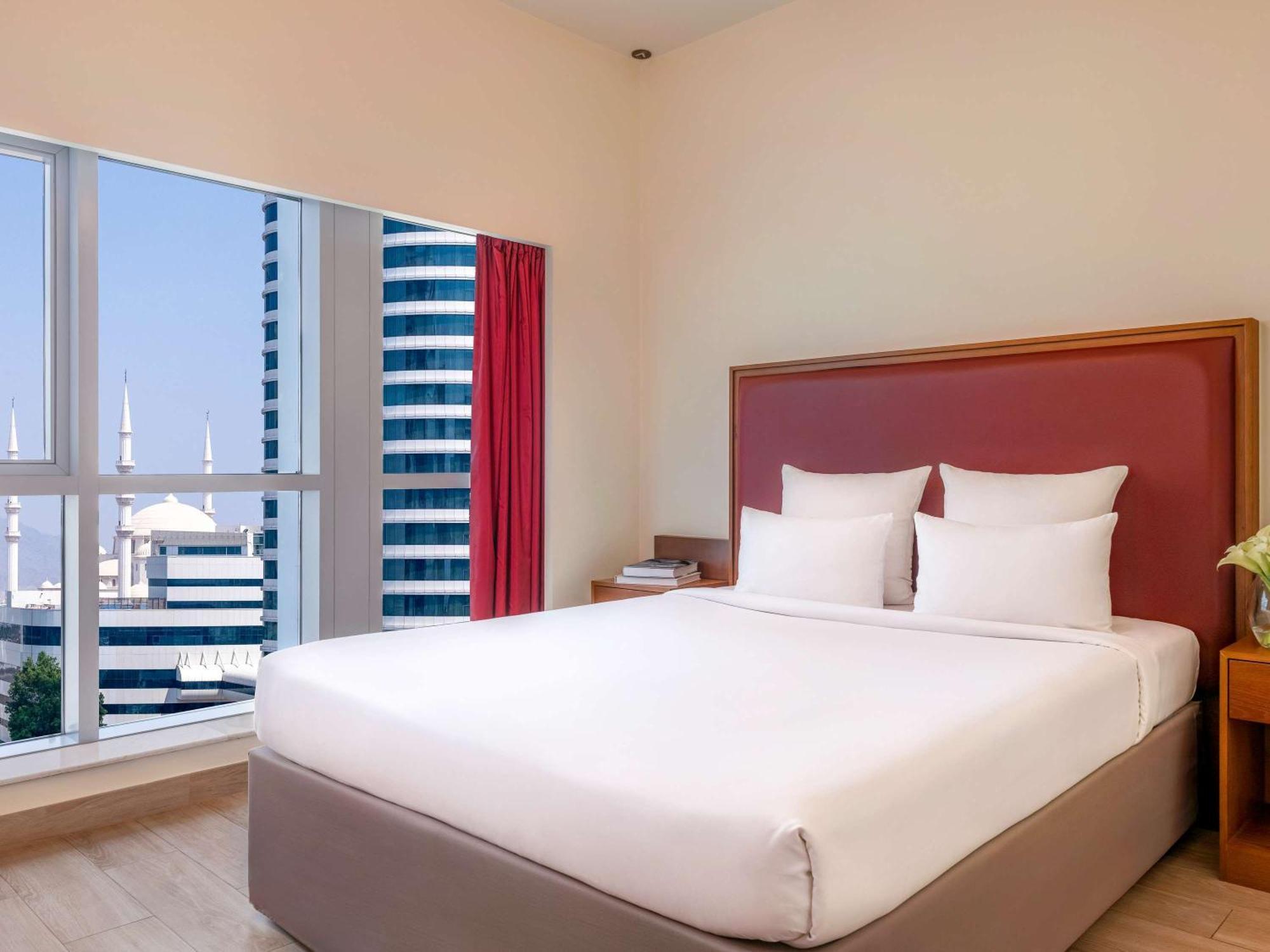 Aparthotel Adagio Фуджейра Екстериор снимка