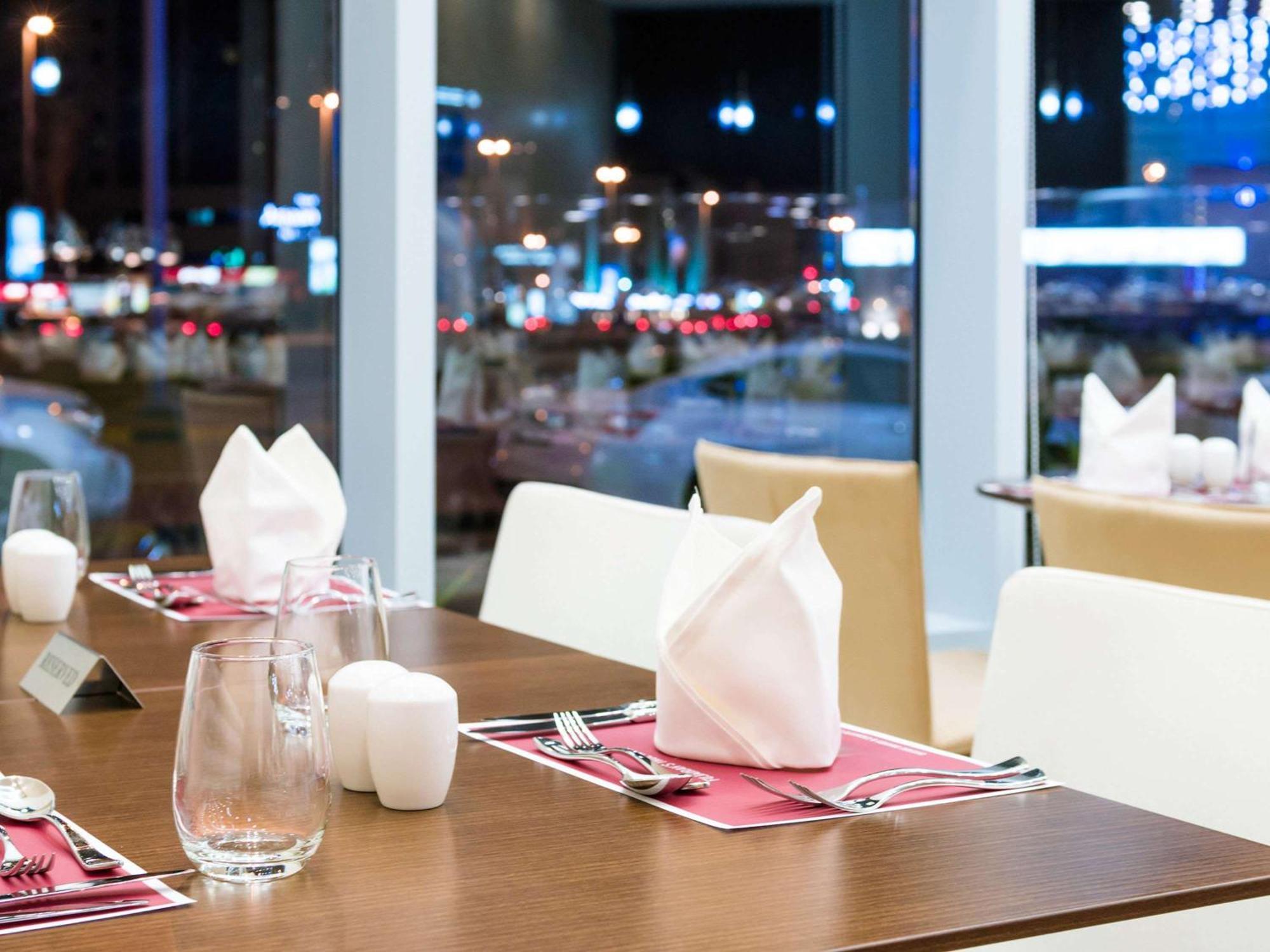 Aparthotel Adagio Фуджейра Екстериор снимка